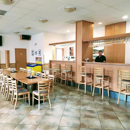 Отель Berounka